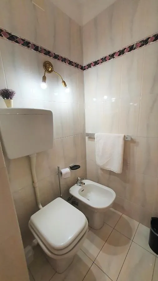 Apartment Bardolino In - Regarda Travel