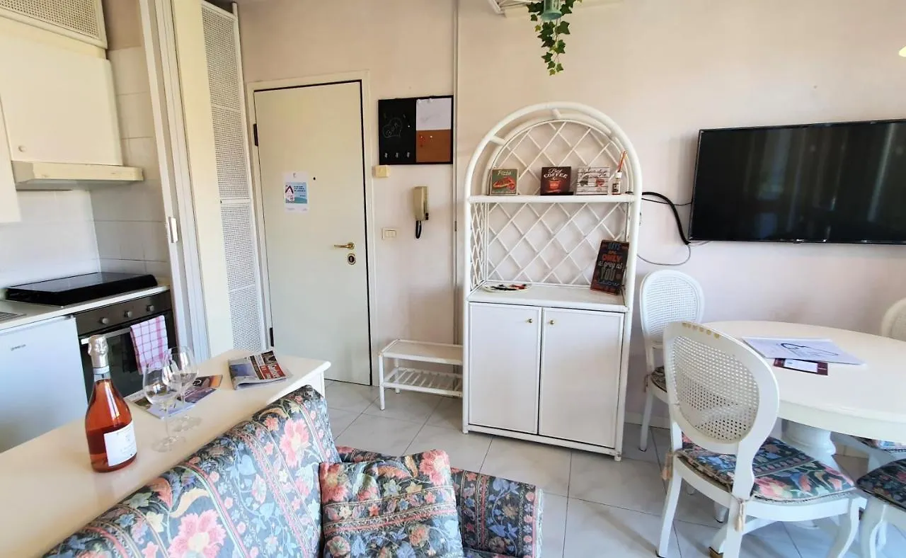Apartment Bardolino In - Regarda Travel